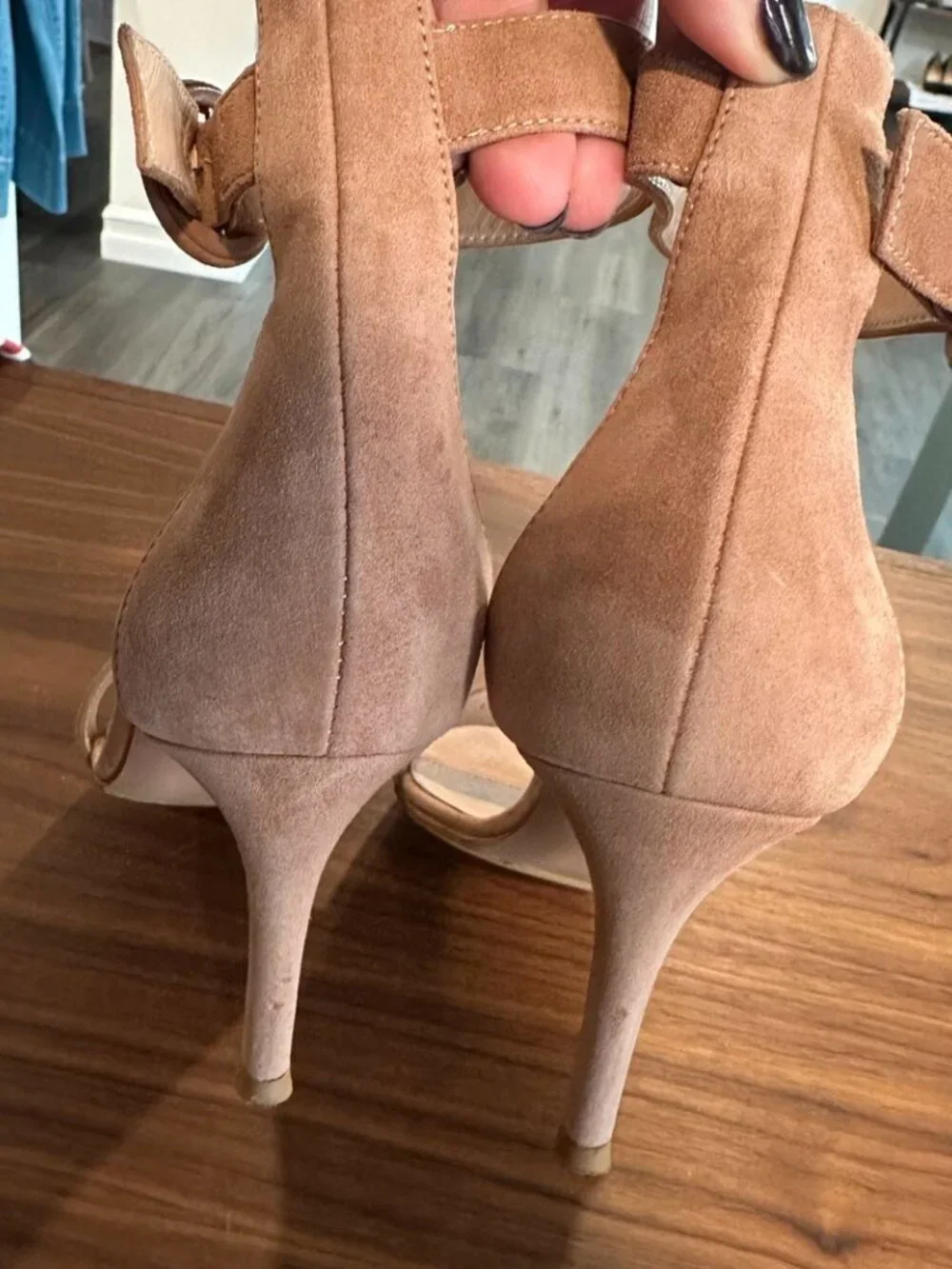 Gianvito Rossi Portofino Heels - Picture 6 of 8